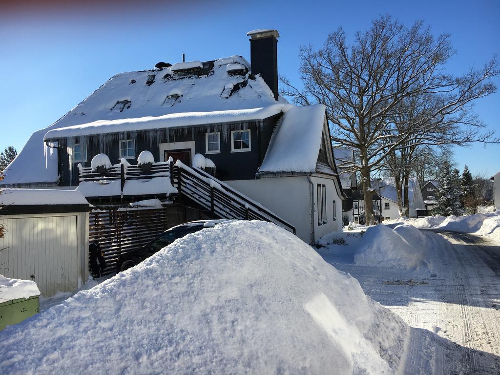 Ferienwohnung Dorfschule Mollseifen Winterberg Exterior foto